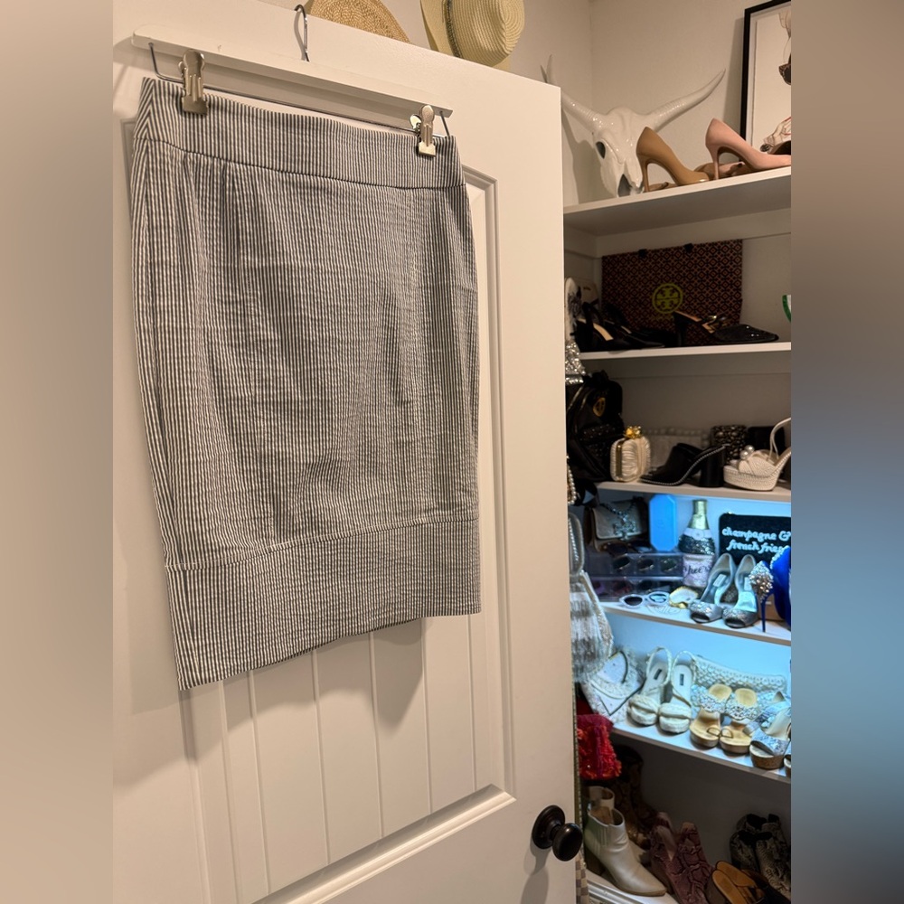 Bebe pinstriped pencil skirt